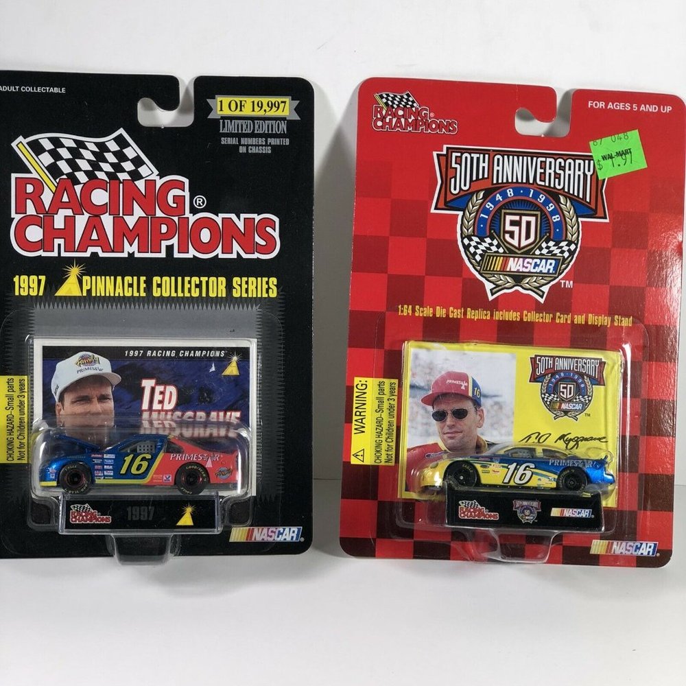 2 NASCAR Ted Musgrave #16 Diecast car Racing 1:64